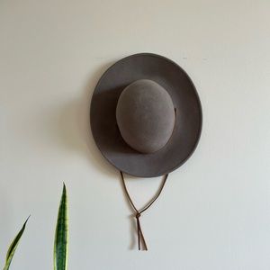 Brixton Tiller Felt Wide Brim Hat in Smokey Gray - Size Medium